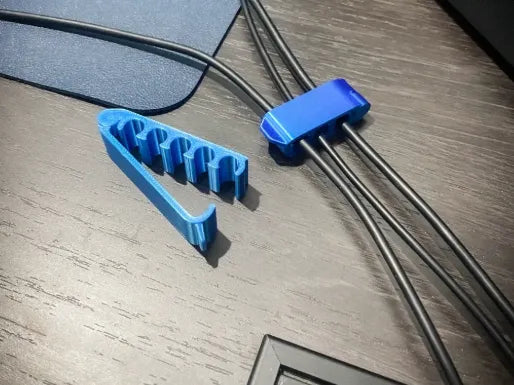 Organizador de Cables Minimalista (Impresión 3D)