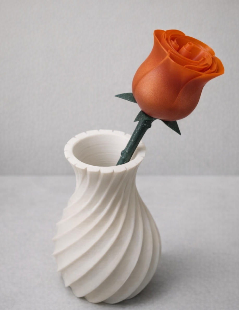 Jarrón Decorativo Floral (Impresión 3D)